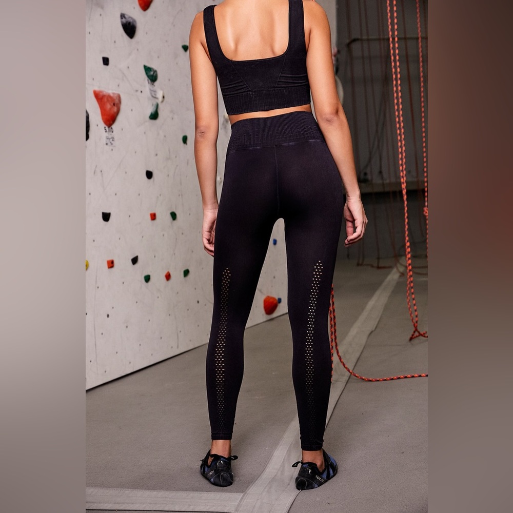 Free People Good Karma High-Rise HR 7/8 Length Leggings Vintage Black NWOT XS/S